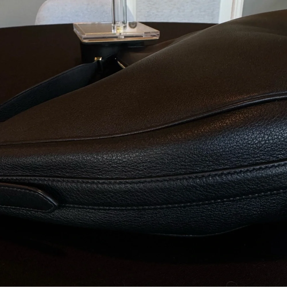 NWOT Prada Arque Large Black Leather Shoulder Bag - Picture 9 of 13